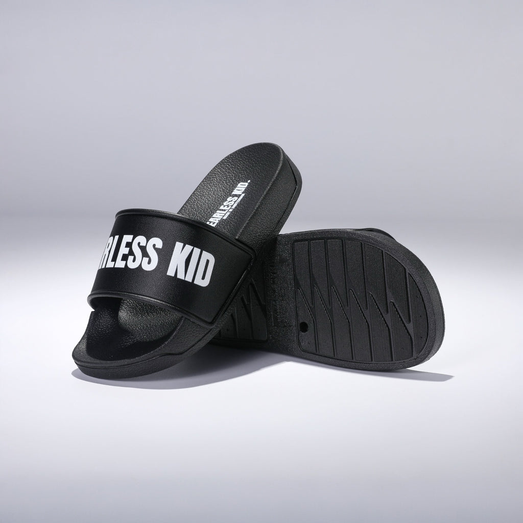 FEARLESS KID. Slides Black